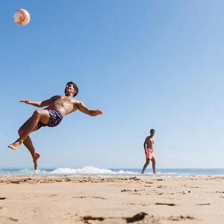 By The Pond, Near Ko Obrzeg Hébergement de vacances Niezyn